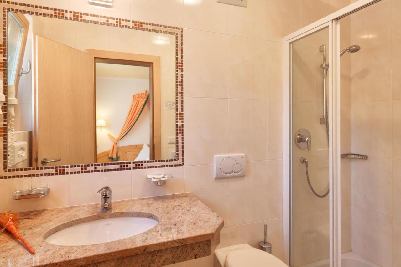 Hotel Theiner Curon Venosta Εξωτερικό φωτογραφία