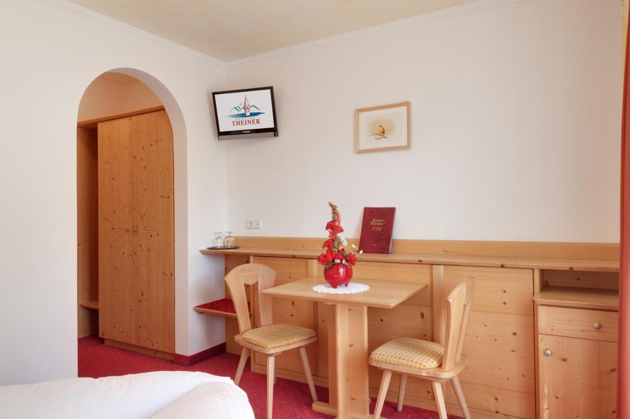 Hotel Theiner Curon Venosta Εξωτερικό φωτογραφία